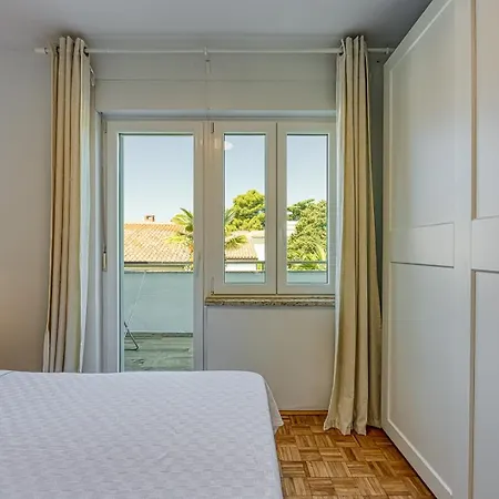 Jozefina Luxury, 100 M From The Daire Poreč