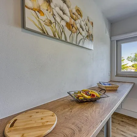 Daire Jozefina Luxury, 100 M From The Poreč